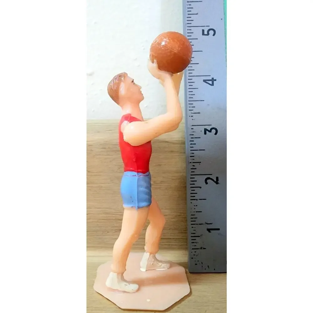 Basketball Player Cake topper 4.5